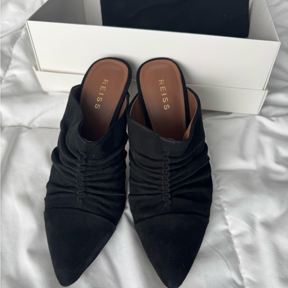 Reiss Black Kitten Heels US7/EU38
